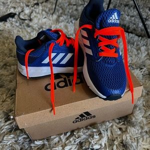 Adidas Youth Shoe-NIB